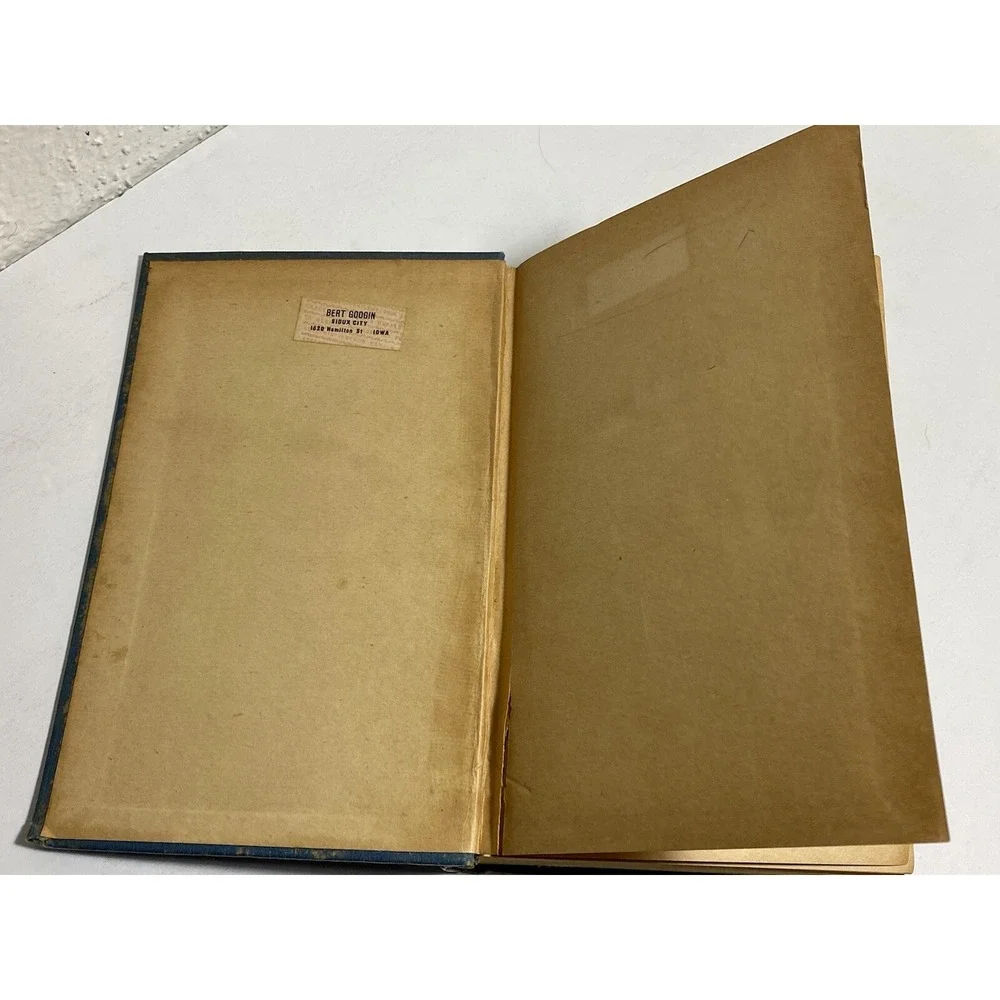 The New Columbus Series Antique Hardcover Book Rob Roy Sir Walter Scott